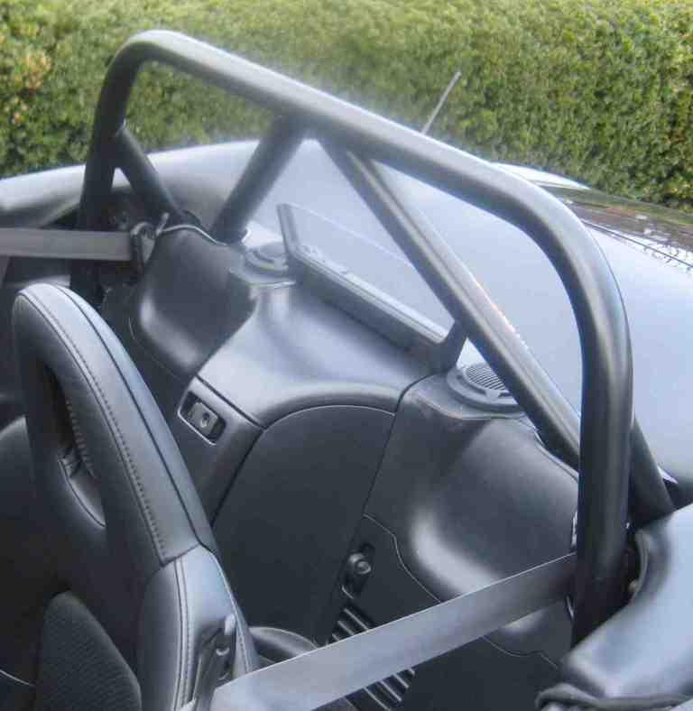 S2000 Bar w/ Double Diagonals, belt guide brackets & Lowered Harness Bar w/ center console 